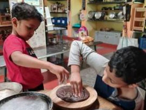 https://campaign-image.in/zohocampaigns/64656000001738008_zc_v42_1642934087409_baking.jpeg